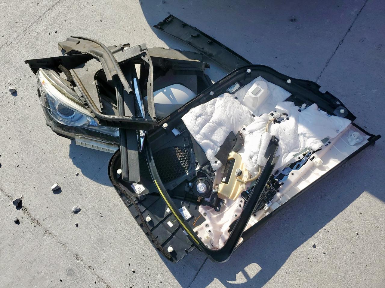 2018 Infiniti Q50 Luxe VIN: JN1EV7AP0JM359440 Lot: 92211525