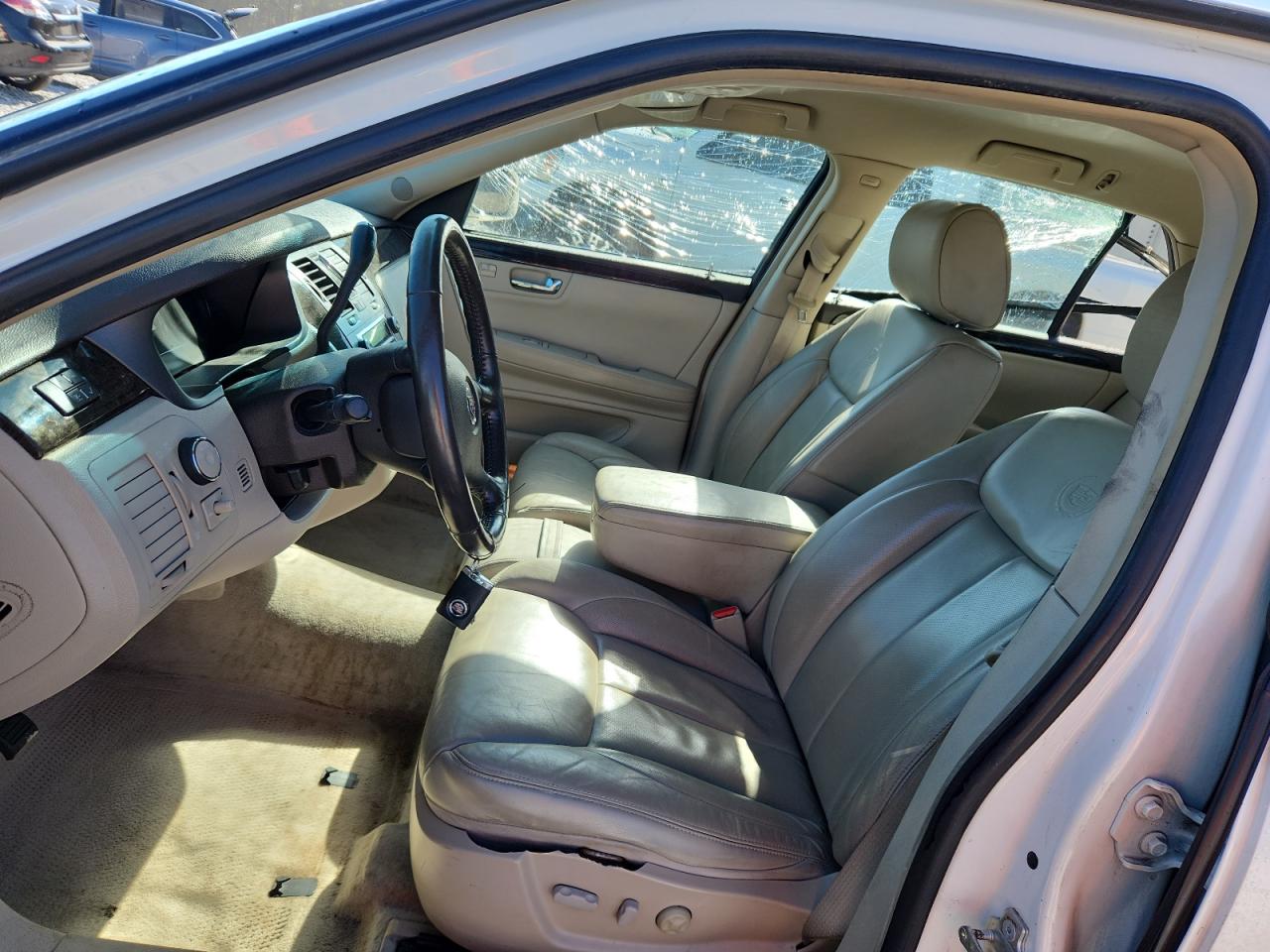 2008 Cadillac Dts VIN: 1G6KD57Y08U190363 Lot: 92308005