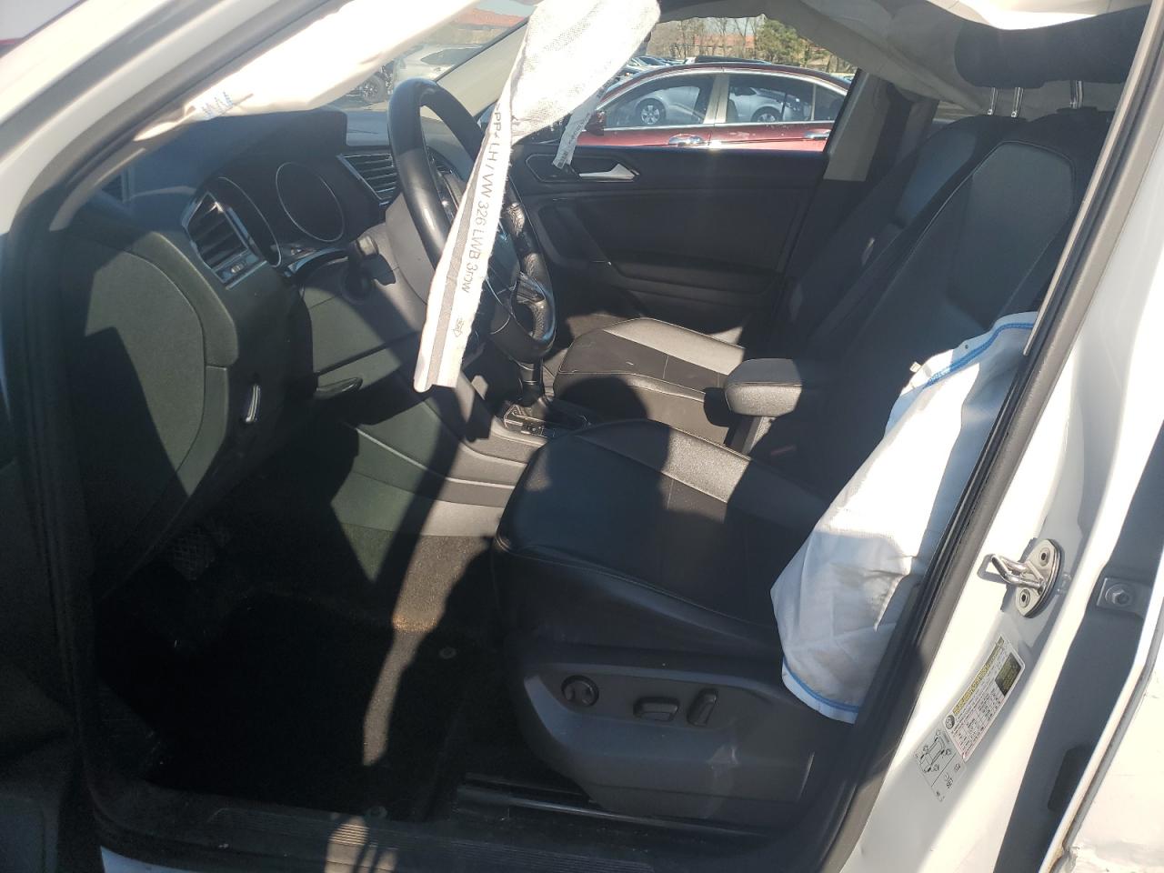 2018 Volkswagen Tiguan Se VIN: 3VV2B7AX1JM118422 Lot: 93213125