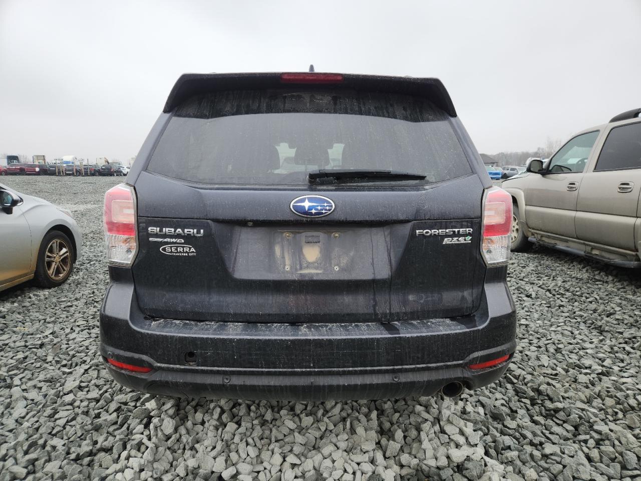 2017 Subaru Forester 2.5I Limited VIN: JF2SJARC1HH431647 Lot: 92679525