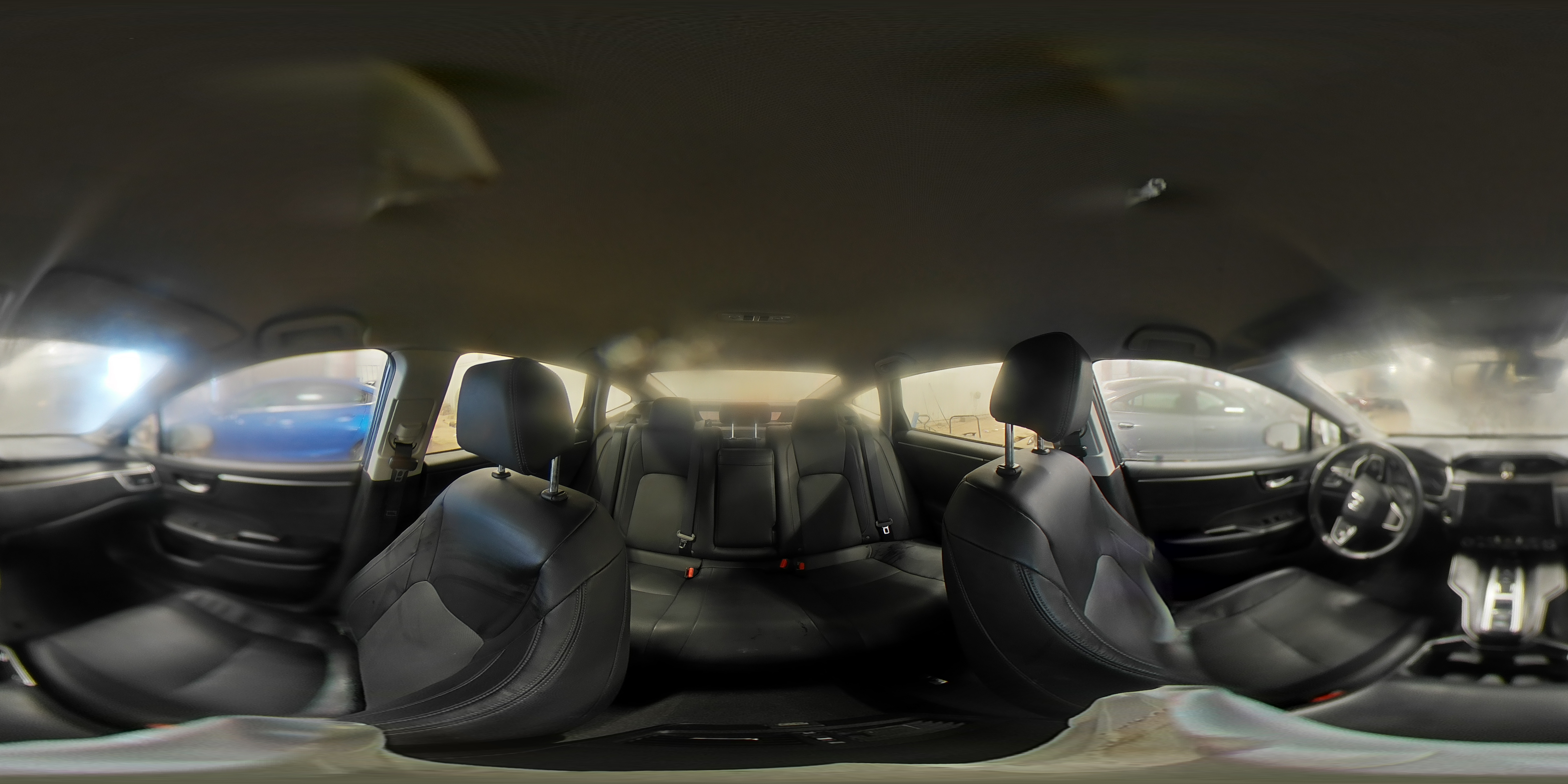 2018 Honda Clarity Touring VIN: JHMZC5F36JC006347 Lot: 92130405