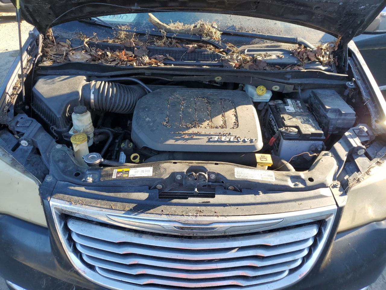 2013 Chrysler Town & Country Touring L VIN: 2C4RC1CG3DR571006 Lot: 92364925