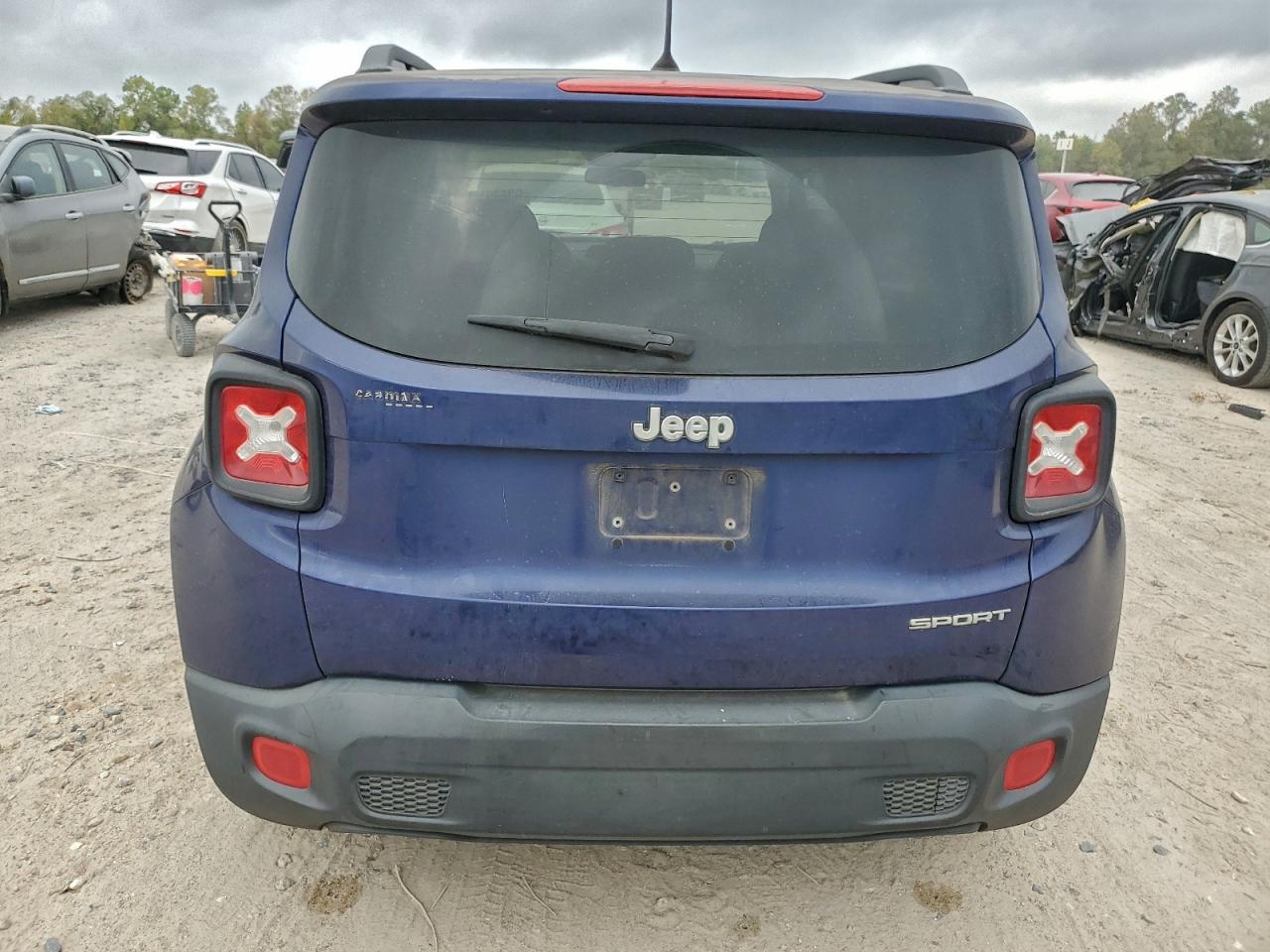 2017 Jeep Renegade Sport VIN: ZACCJAAB6HPF46727 Lot: 93686125