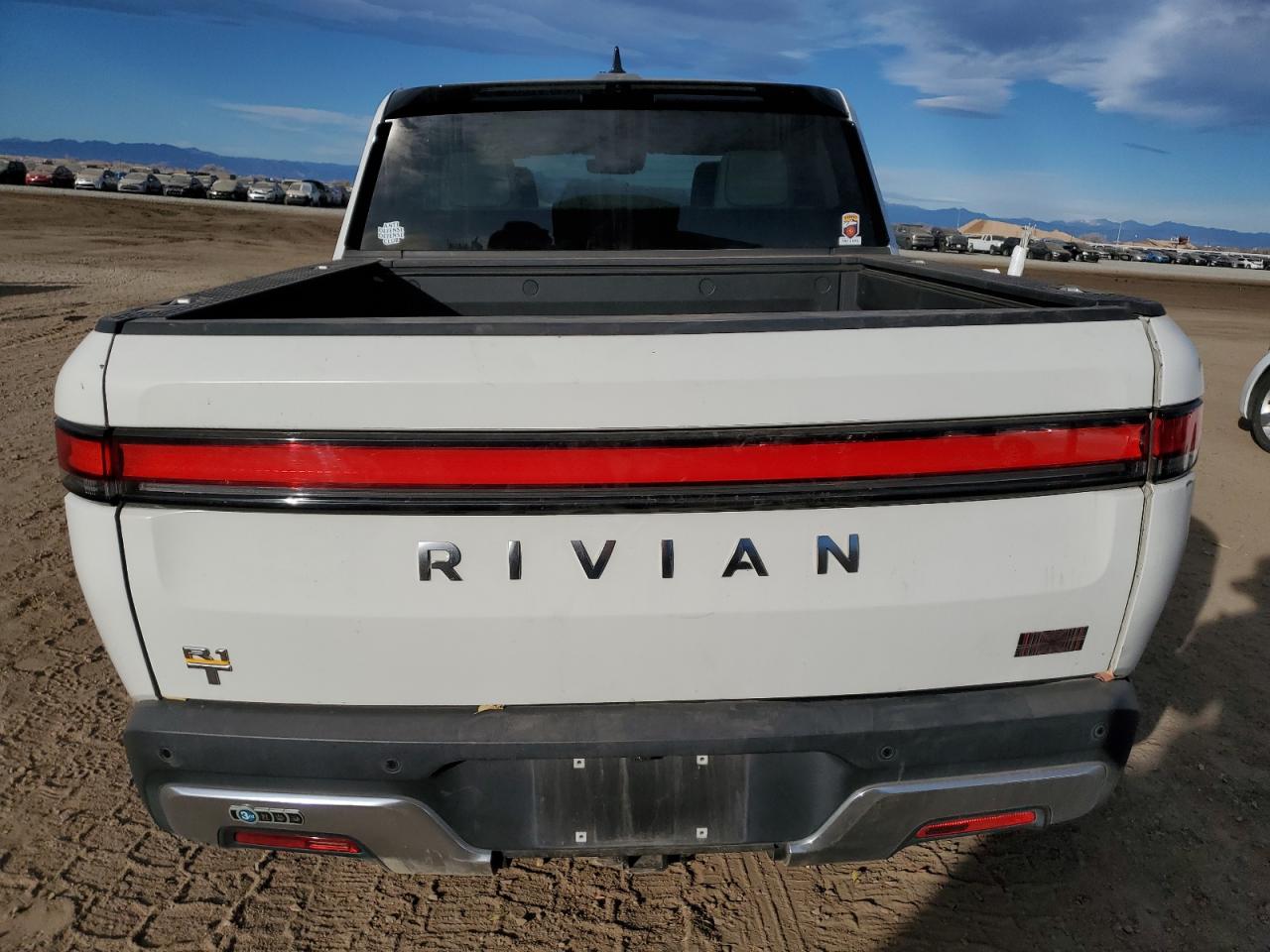 2022 Rivian R1T Adventure VIN: 7FCTGAAA7NN014150 Lot: 92443655