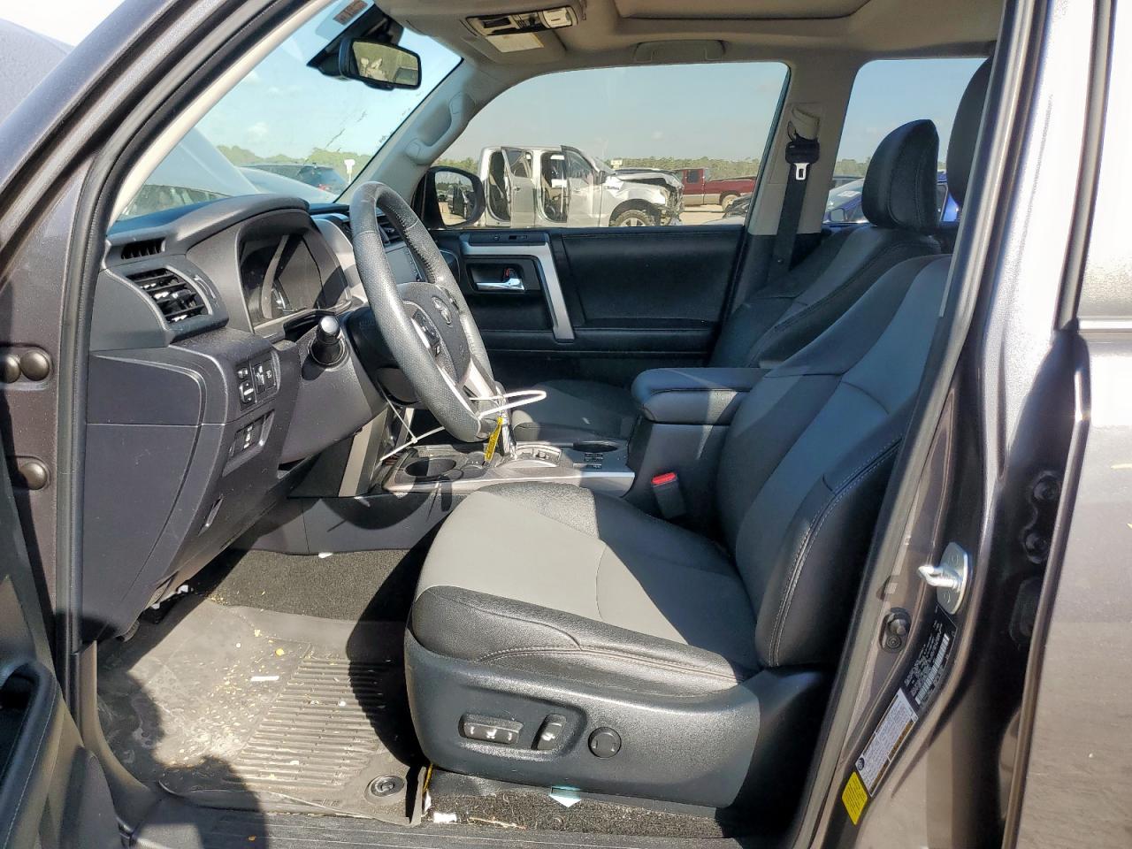 2021 Toyota 4Runner Sr5 VIN: JTEFU5JR2M5244293 Lot: 91145985