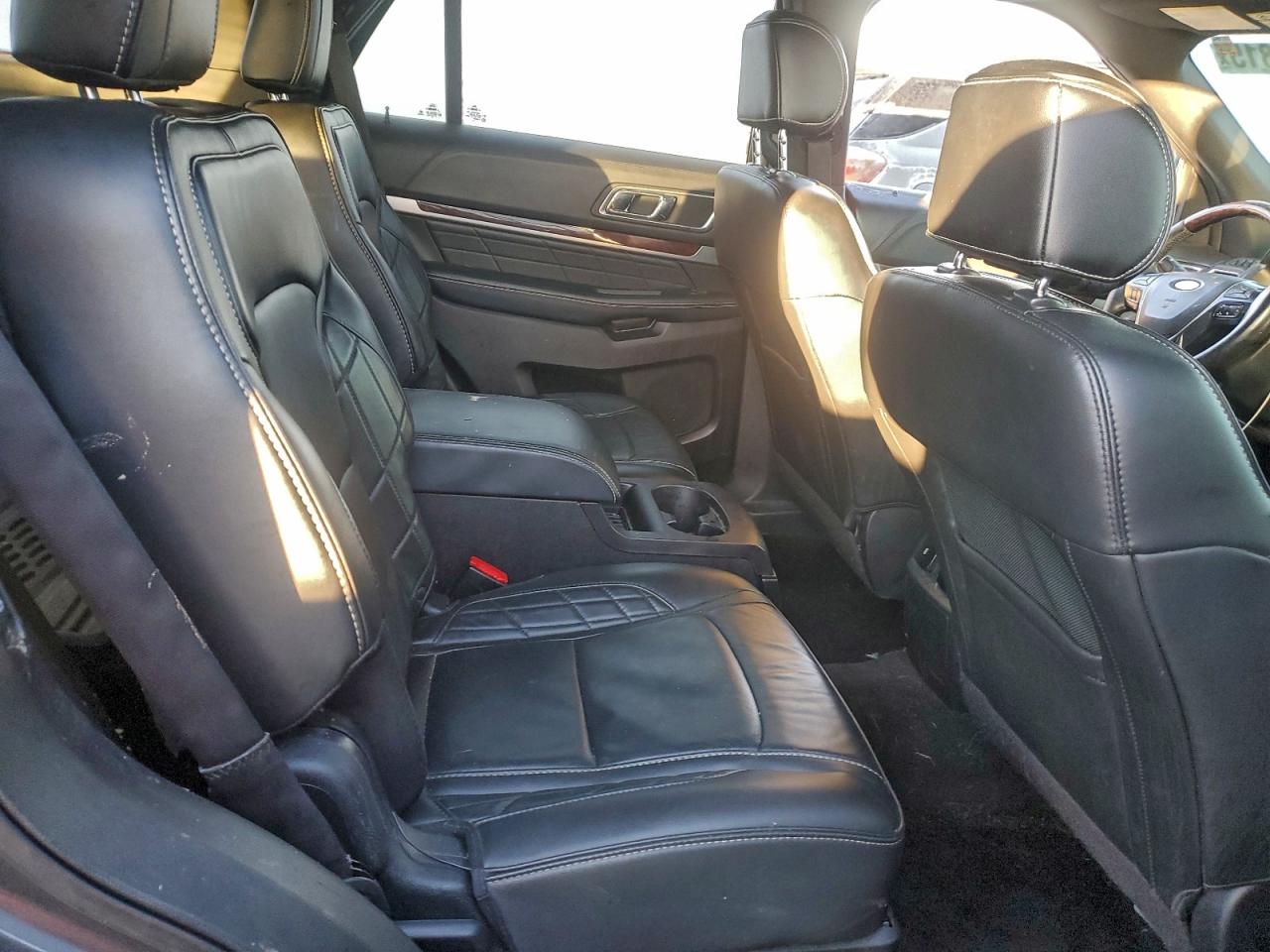 2017 Ford Explorer Platinum VIN: 1FM5K8HT7HGC46068 Lot: 93461815