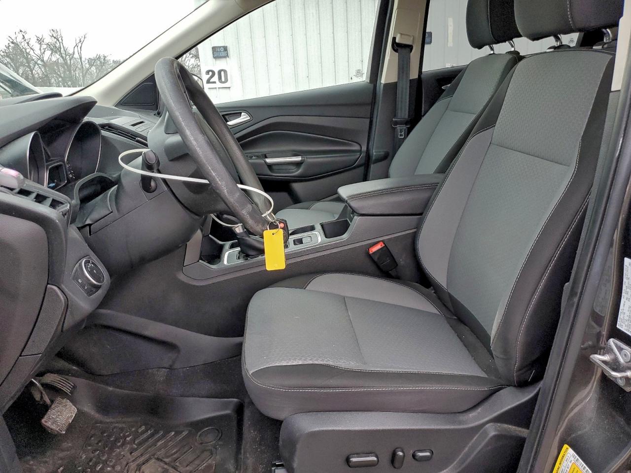 2017 Ford Escape Se VIN: 1FMCU9GD1HUC45646 Lot: 94369025