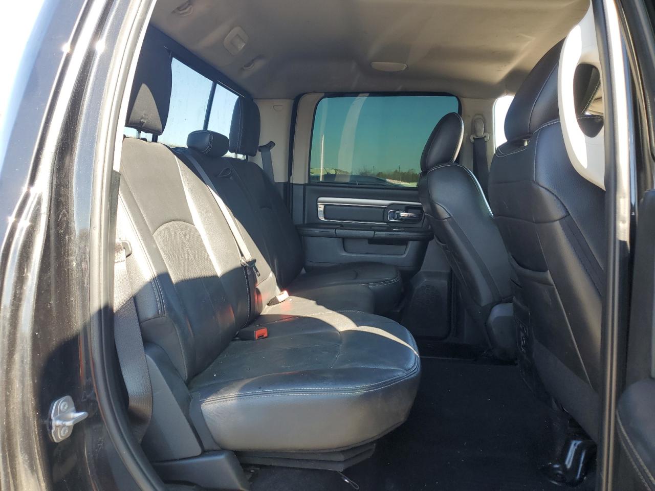 2018 Ram 2500 Laramie VIN: 3C6UR5FL4JG276580 Lot: 91014825