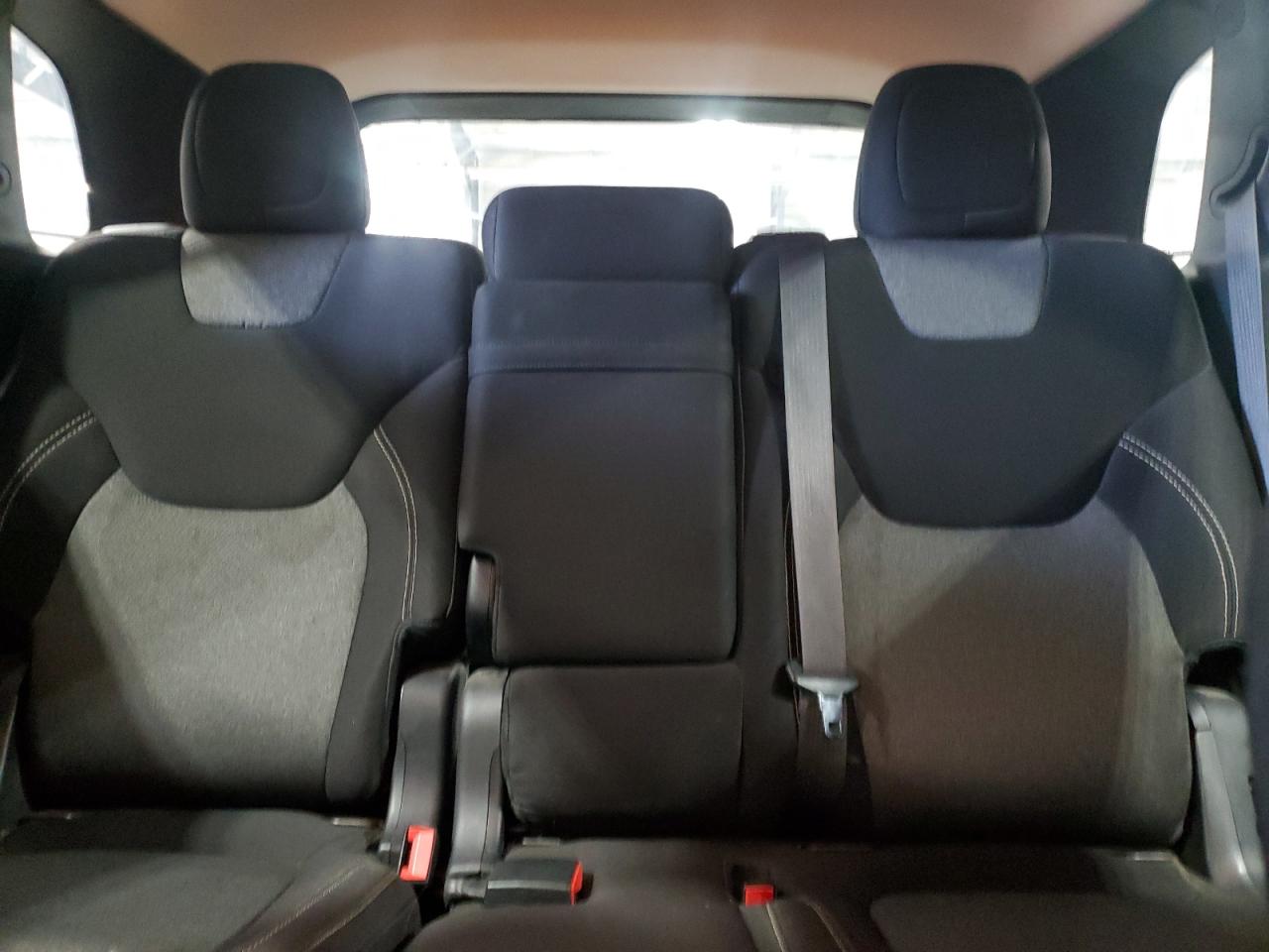 2015 Jeep Cherokee Sport VIN: 1C4PJLAB3FW516825 Lot: 91455265