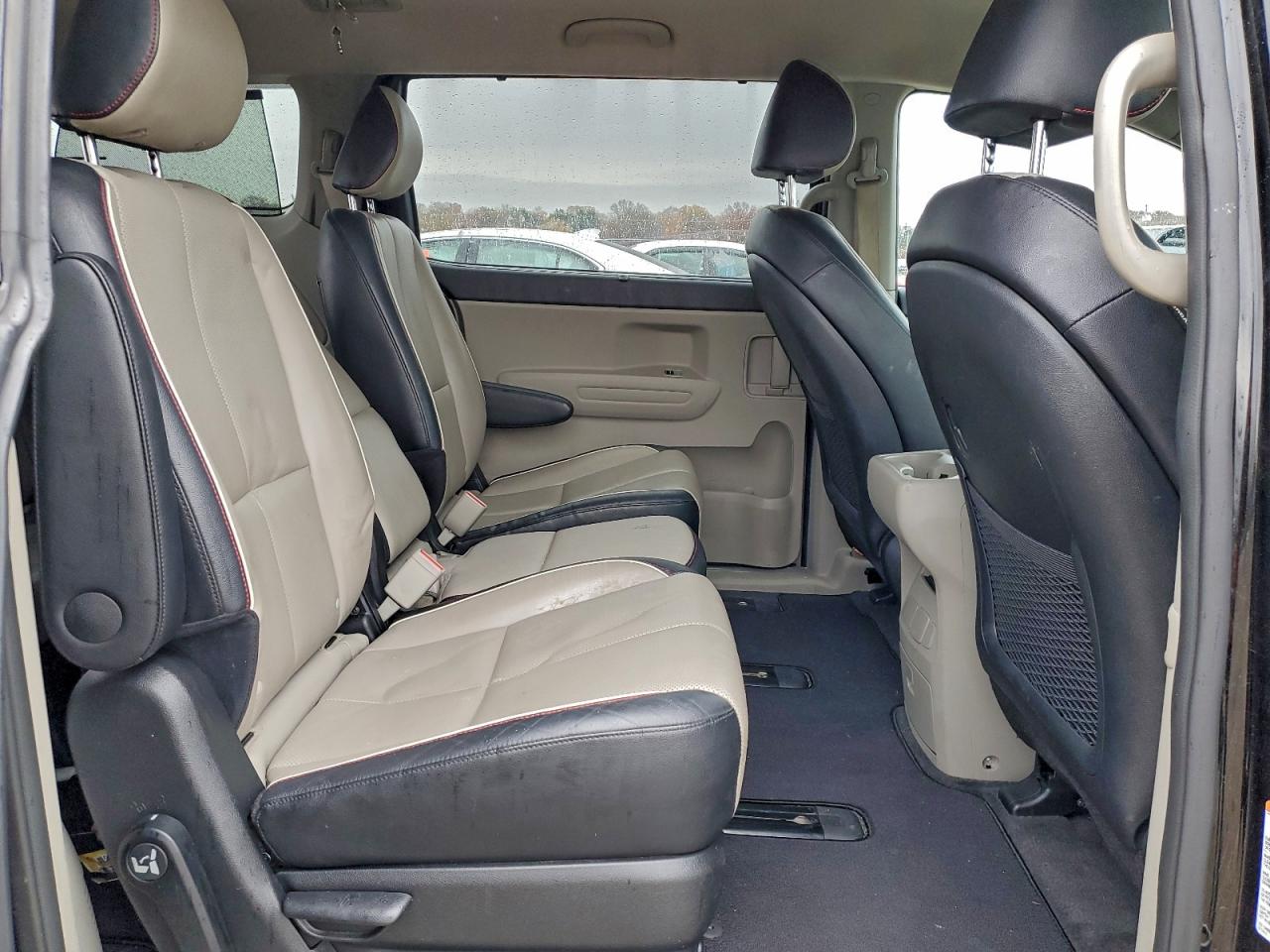 2019 Kia Sedona Lx VIN: KNDMB5C18K6508956 Lot: 93935305