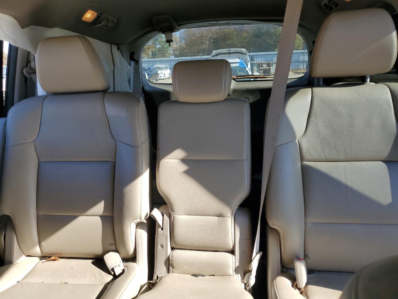 2014 Honda Odyssey Touring VIN: 5FNRL5H99EB035885 Lot: 92591895