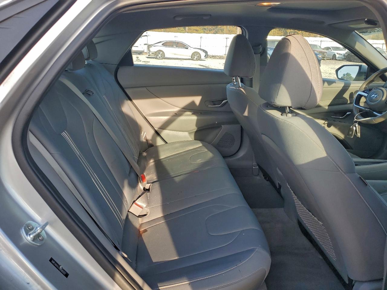 2022 Hyundai Elantra Sel VIN: 5NPLN4AG5NH082027 Lot: 94220205