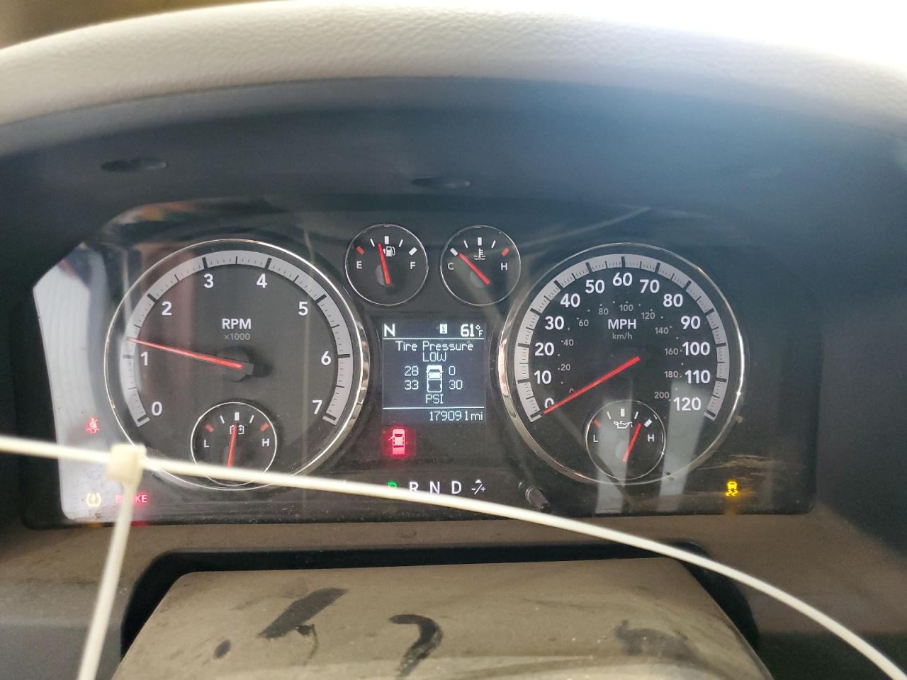 2011 Dodge Ram 1500 VIN: 1D7RV1CT2BS642768 Lot: 91060095