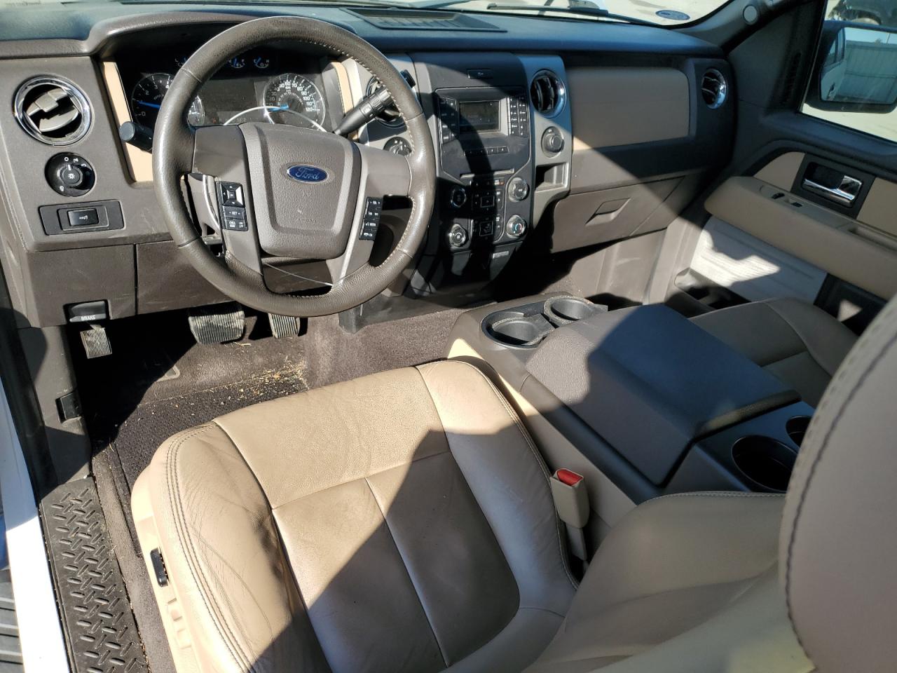 2014 Ford F150 Super Cab VIN: 1FTFX1EF2EKG20269 Lot: 92863405