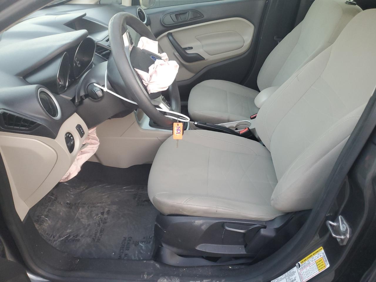 2019 Ford Fiesta Se VIN: 3FADP4BJ8KM160739 Lot: 93181605