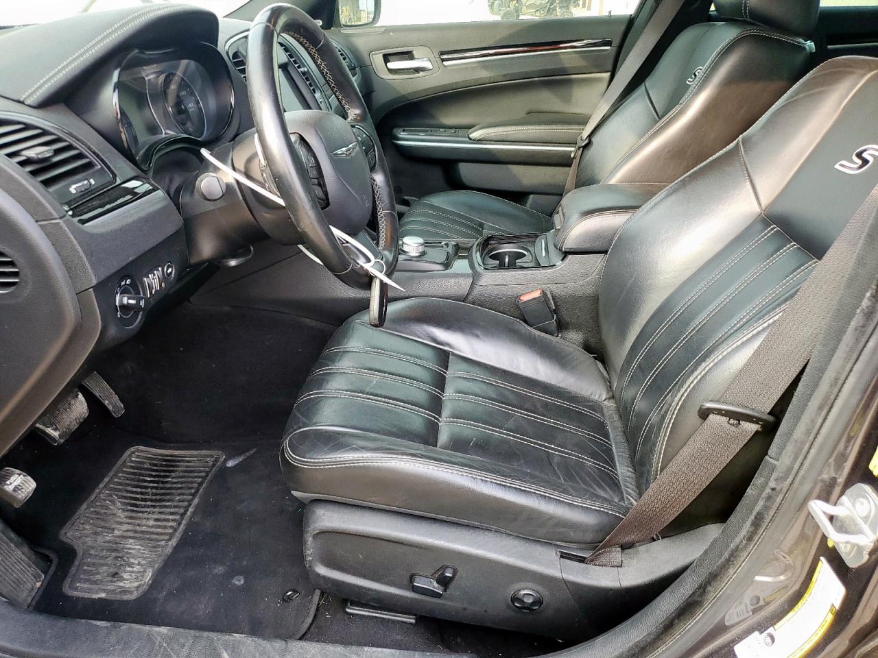 2019 Chrysler 300 S VIN: 2C3CCABG5KH708199 Lot: 93638805