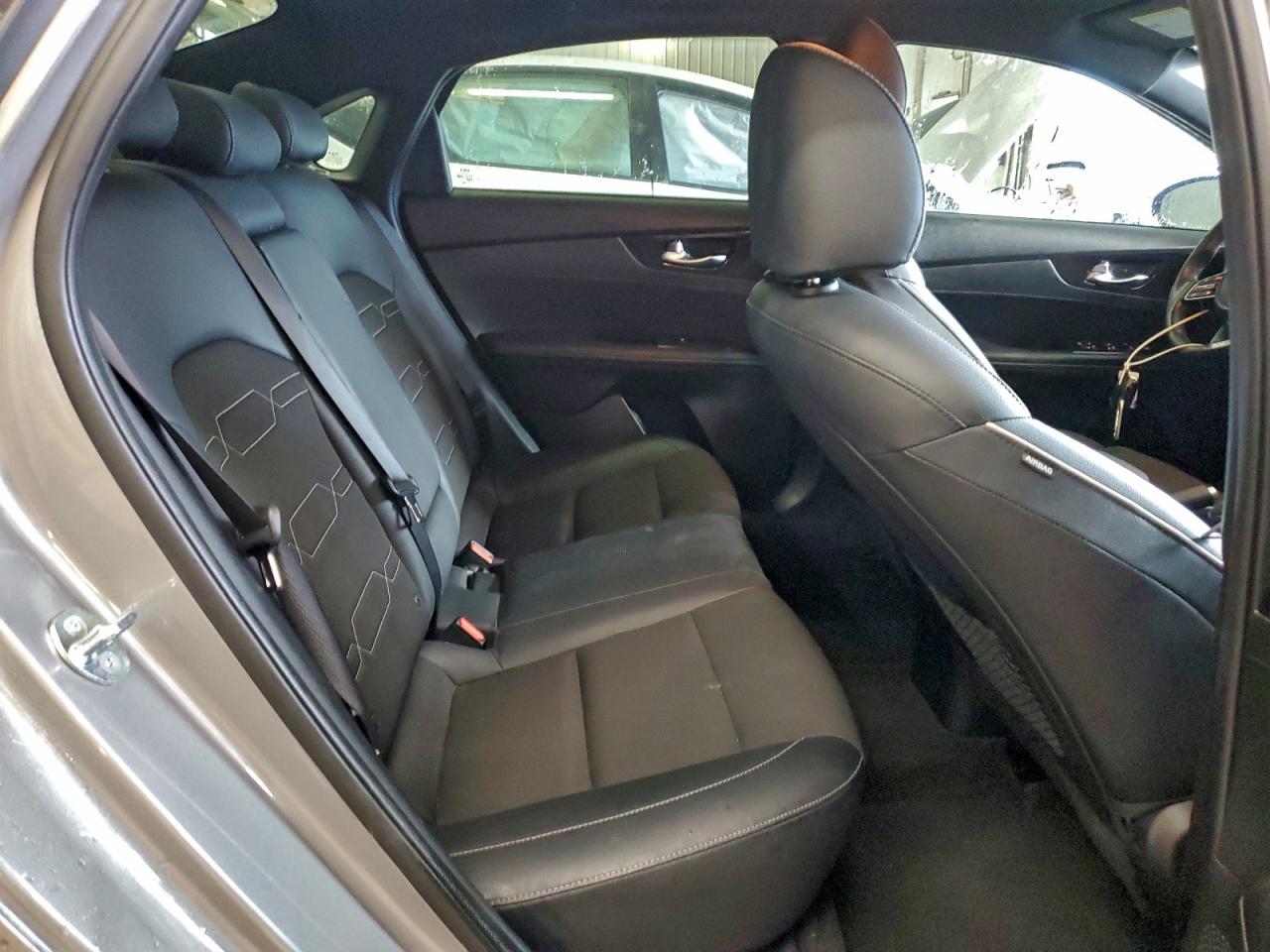 2023 Kia Forte Gt Line VIN: 3KPF54AD3PE613963 Lot: 94312365