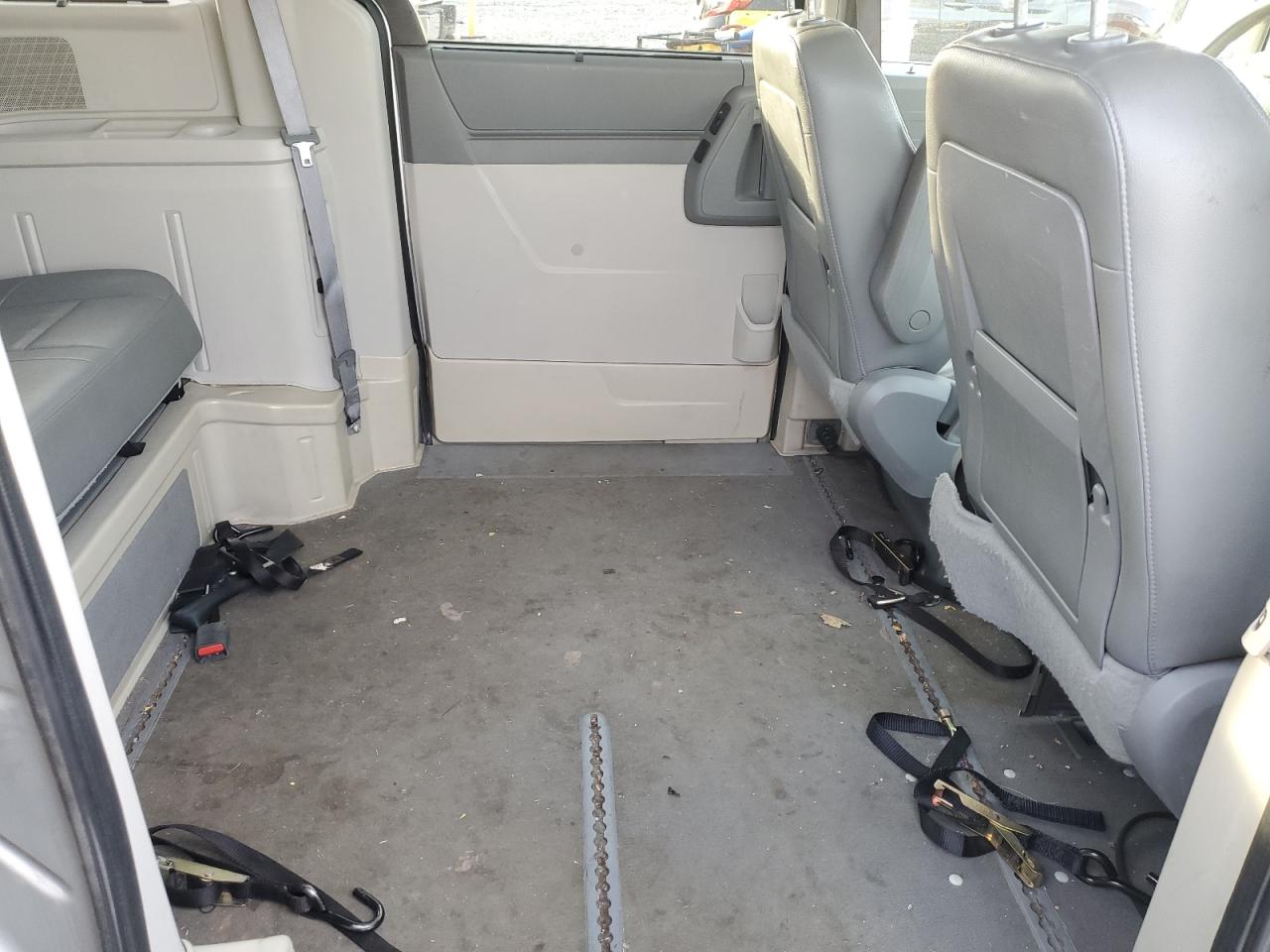 2008 Chrysler Town & Country Touring VIN: 2A8HR54P88R779509 Lot: 91803185