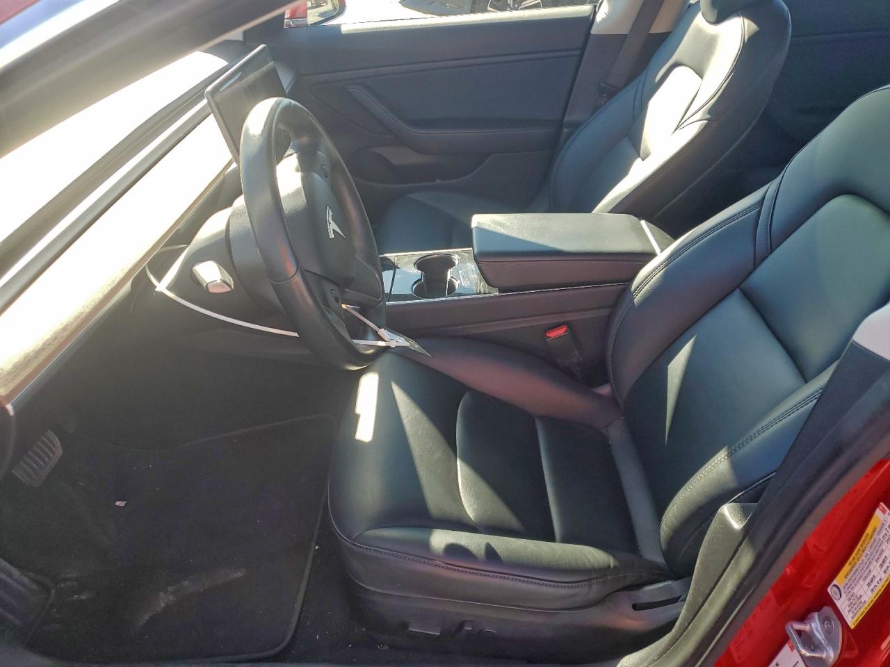 2018 Tesla Model 3 VIN: 5YJ3E1EB0JF121712 Lot: 94717565