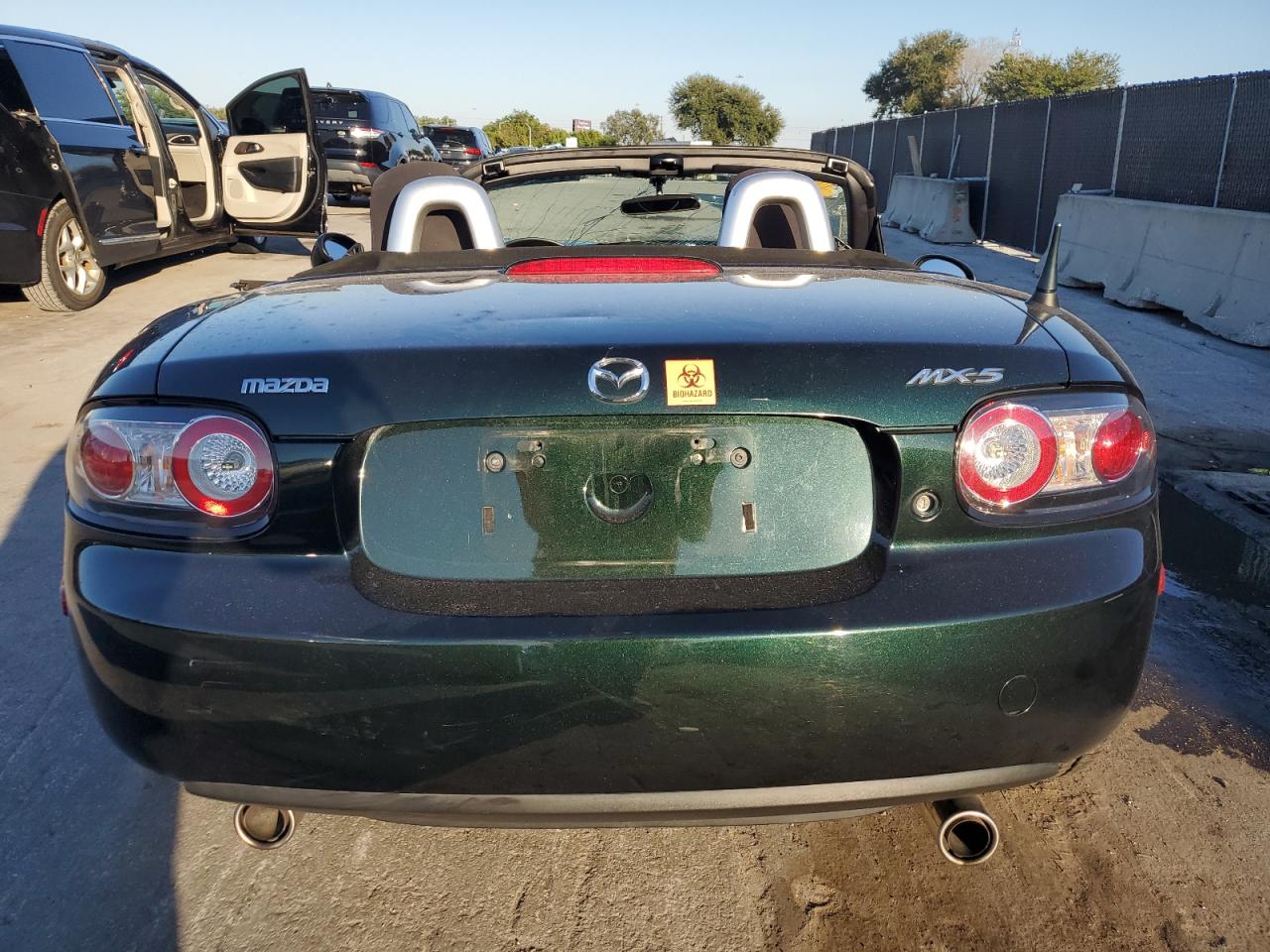 2008 Mazda Mx-5 Miata VIN: JM1NC25FX80140123 Lot: 91047645