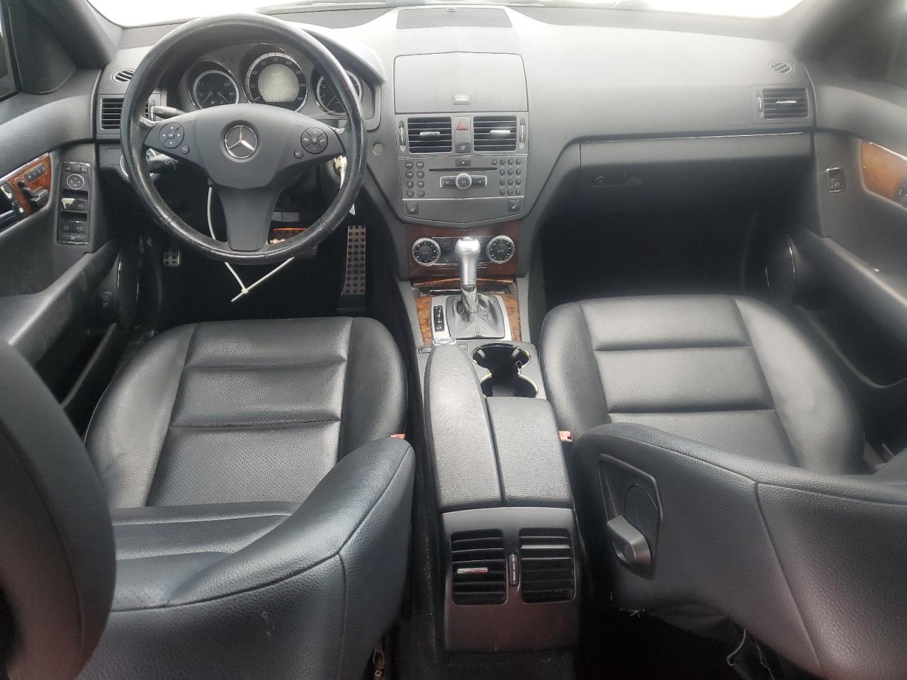 2010 Mercedes-Benz C 300 VIN: WDDGF5EB4AR112212 Lot: 92626305