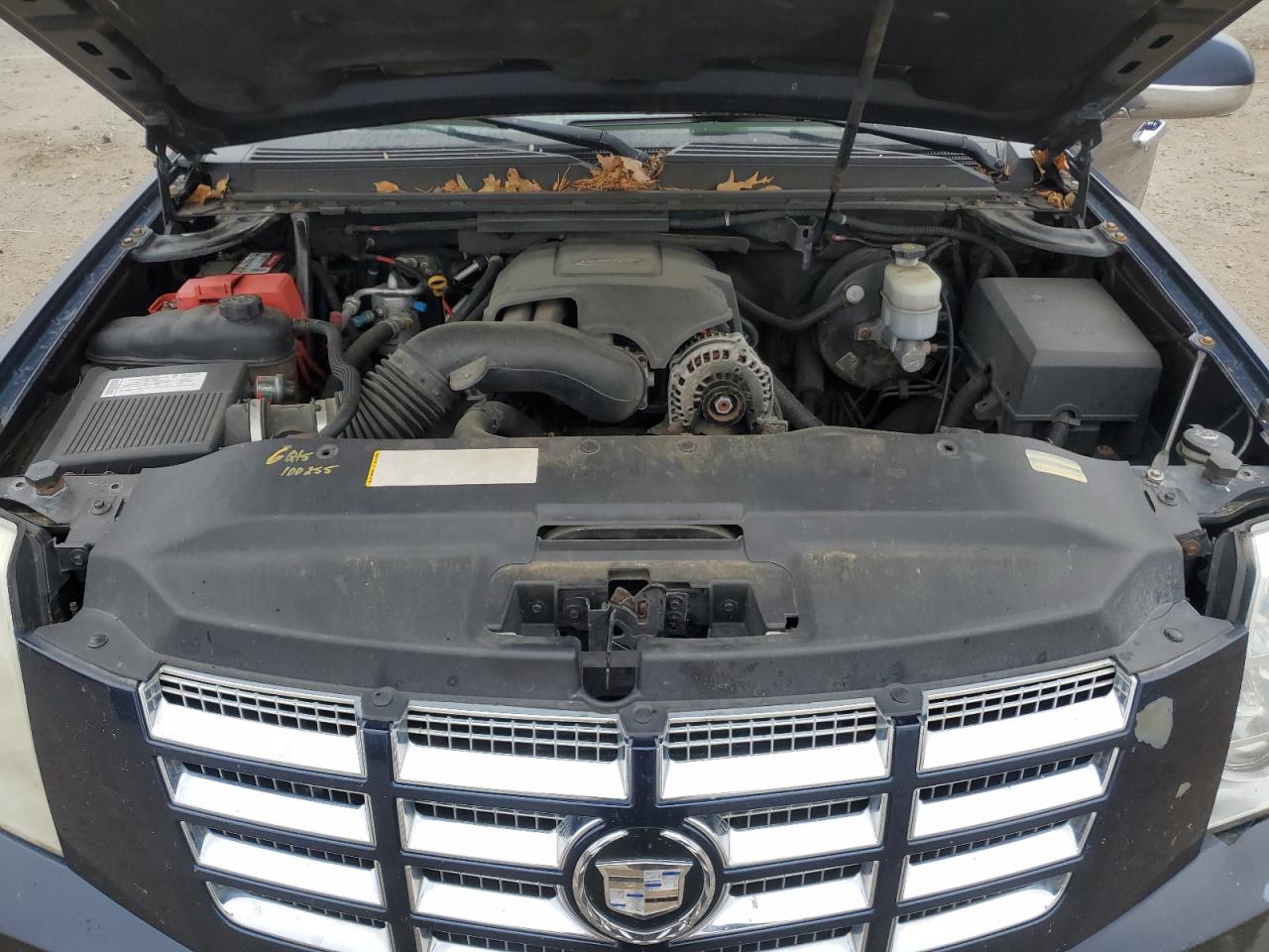 2007 Cadillac Escalade Luxury VIN: 1GYFK63827R315472 Lot: 93528615