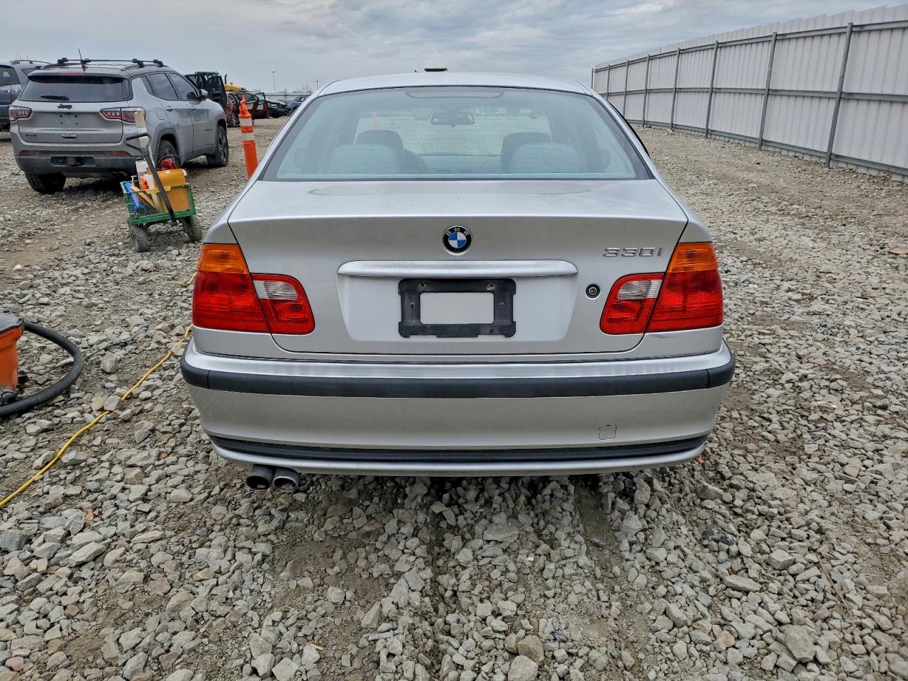2001 BMW 330 I VIN: WBAAV53401FT02384 Lot: 93959535