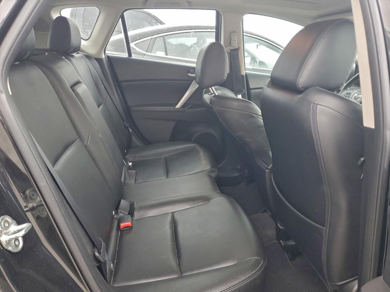 2011 Mazda 3 S VIN: JM1BL1M63B1476910 Lot: 93751305