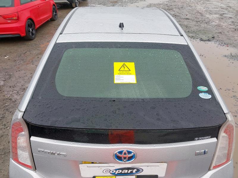 2019 TOYOTA PRIUS HYBRID 