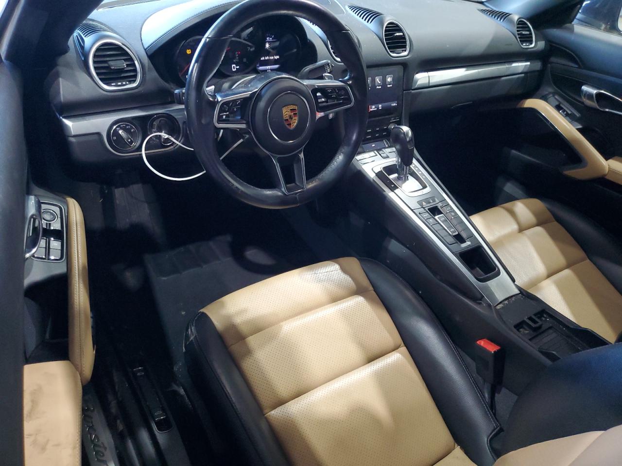 2018 Porsche Boxster VIN: WP0CA2A88JS210846 Lot: 91478745