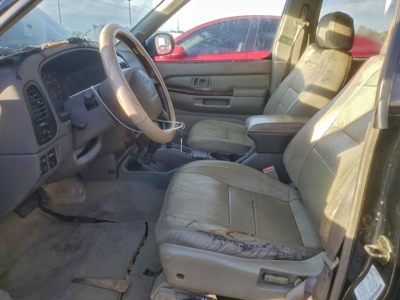 1998 Infiniti Qx4 VIN: JNRAR05Y4WW037504 Lot: 94889595