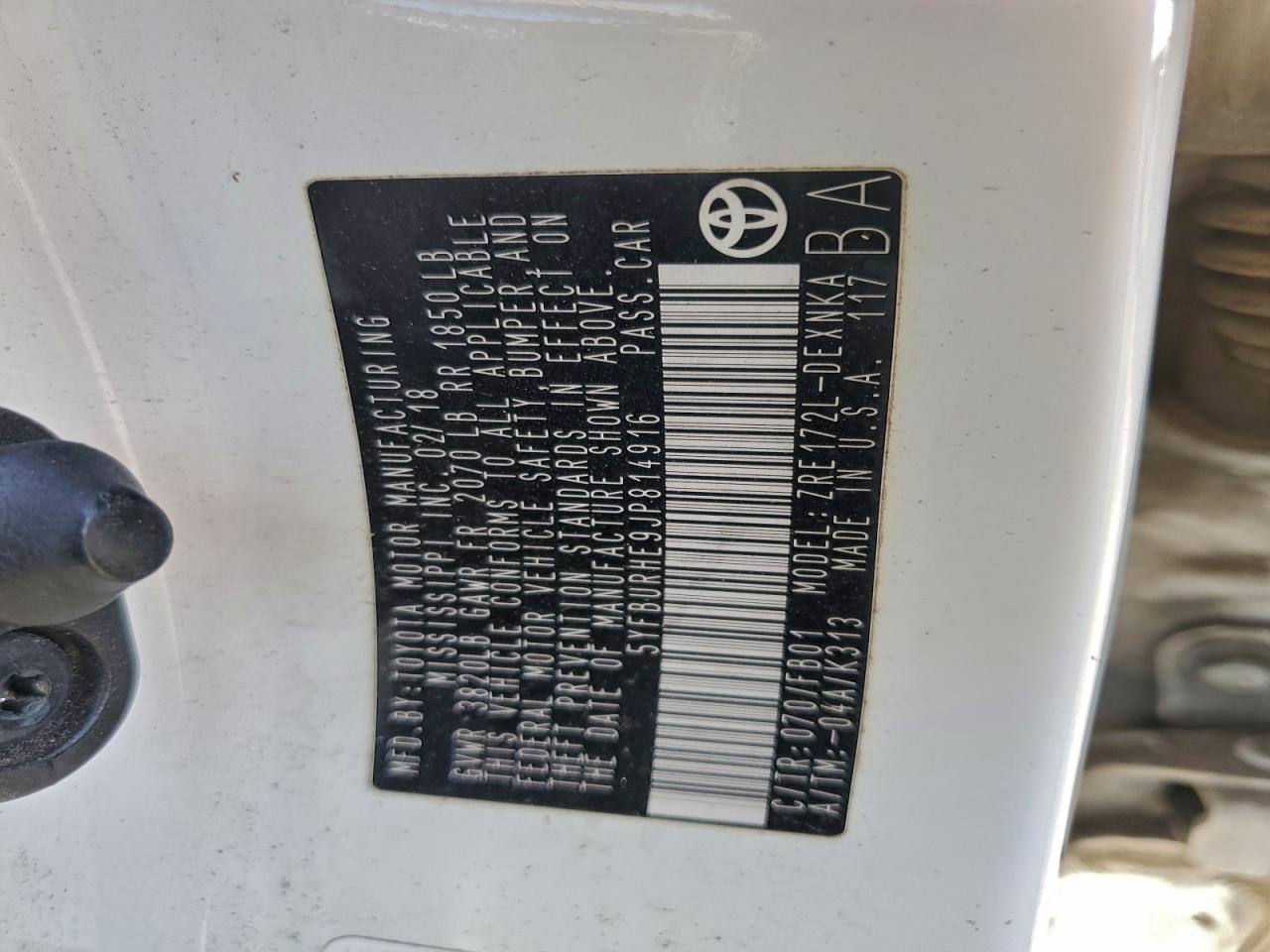 2018 Toyota Corolla L VIN: 5YFBURHE9JP814916 Lot: 94506375