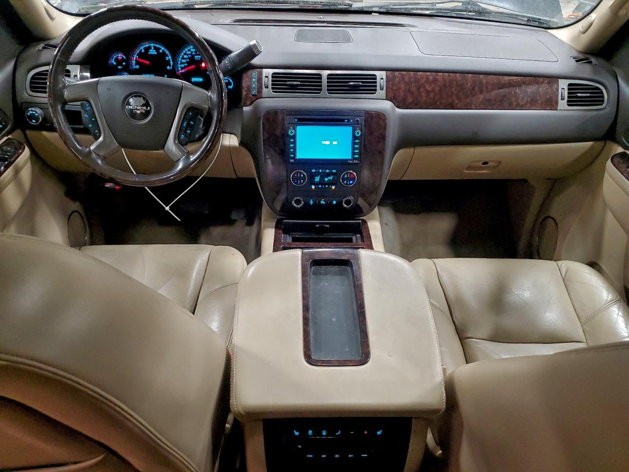 2010 GMC Yukon Denali VIN: 1GKUKEEF7AR189186 Lot: 94143645