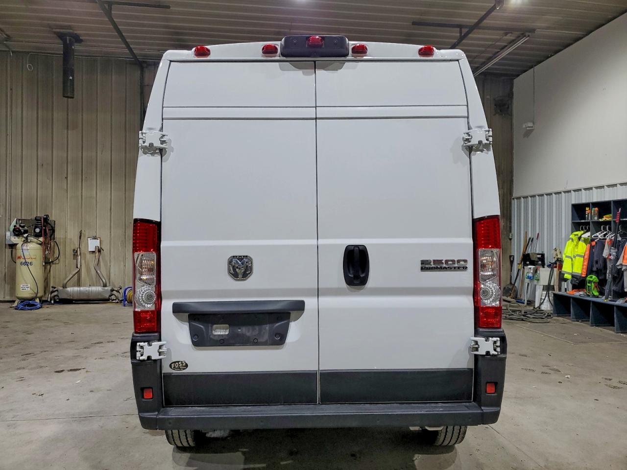 2024 Ram Promaster 2500 2500 High VIN: 3C6LRVDG9RE114209 Lot: 94273555