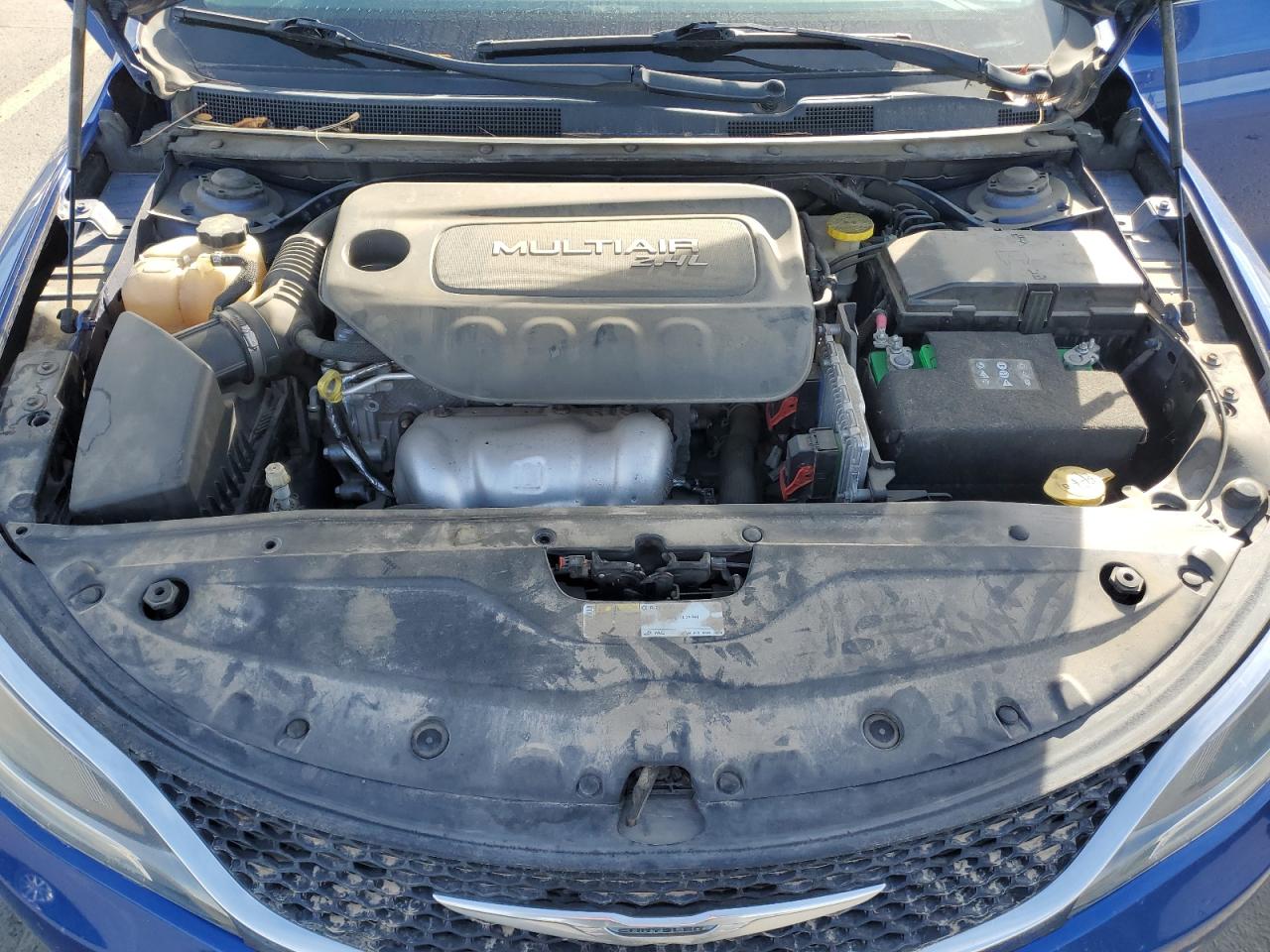 2015 Chrysler 200 Limited VIN: 1C3CCCAB5FN569206 Lot: 90876135