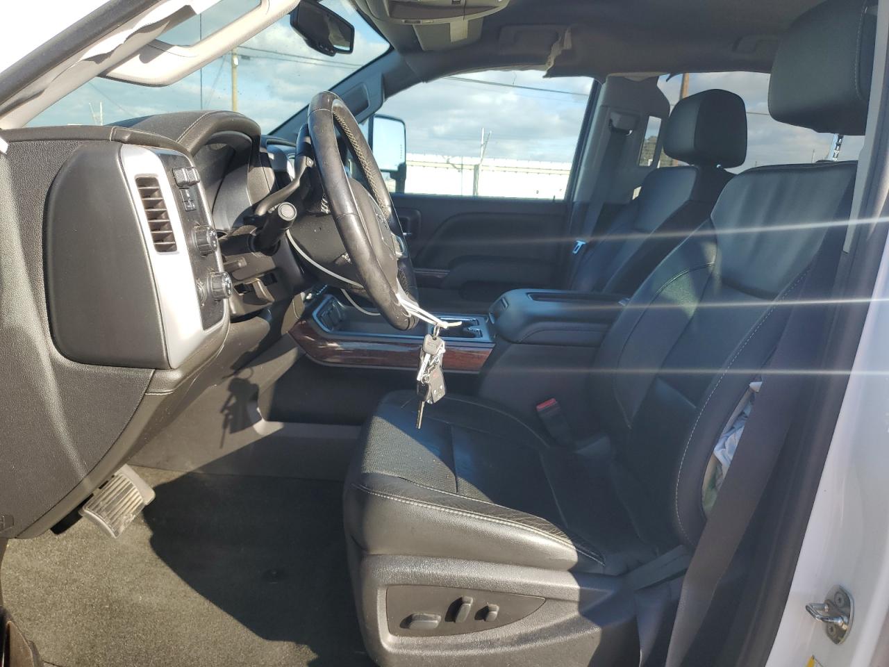 2018 GMC Sierra K2500 Slt VIN: 1GT12TEY7JF148546 Lot: 91048265