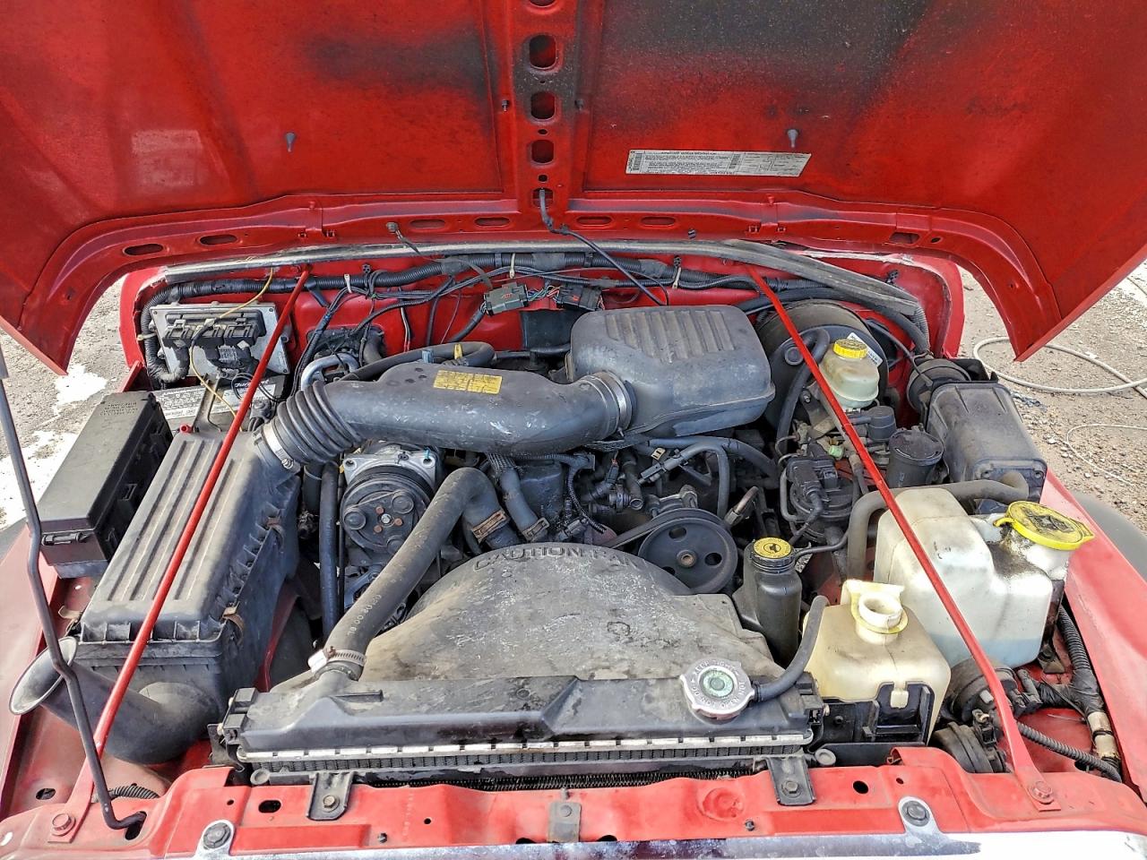 2000 Jeep Wrangler / Tj Se VIN: 1J4FA29P3YP767731 Lot: 94227975