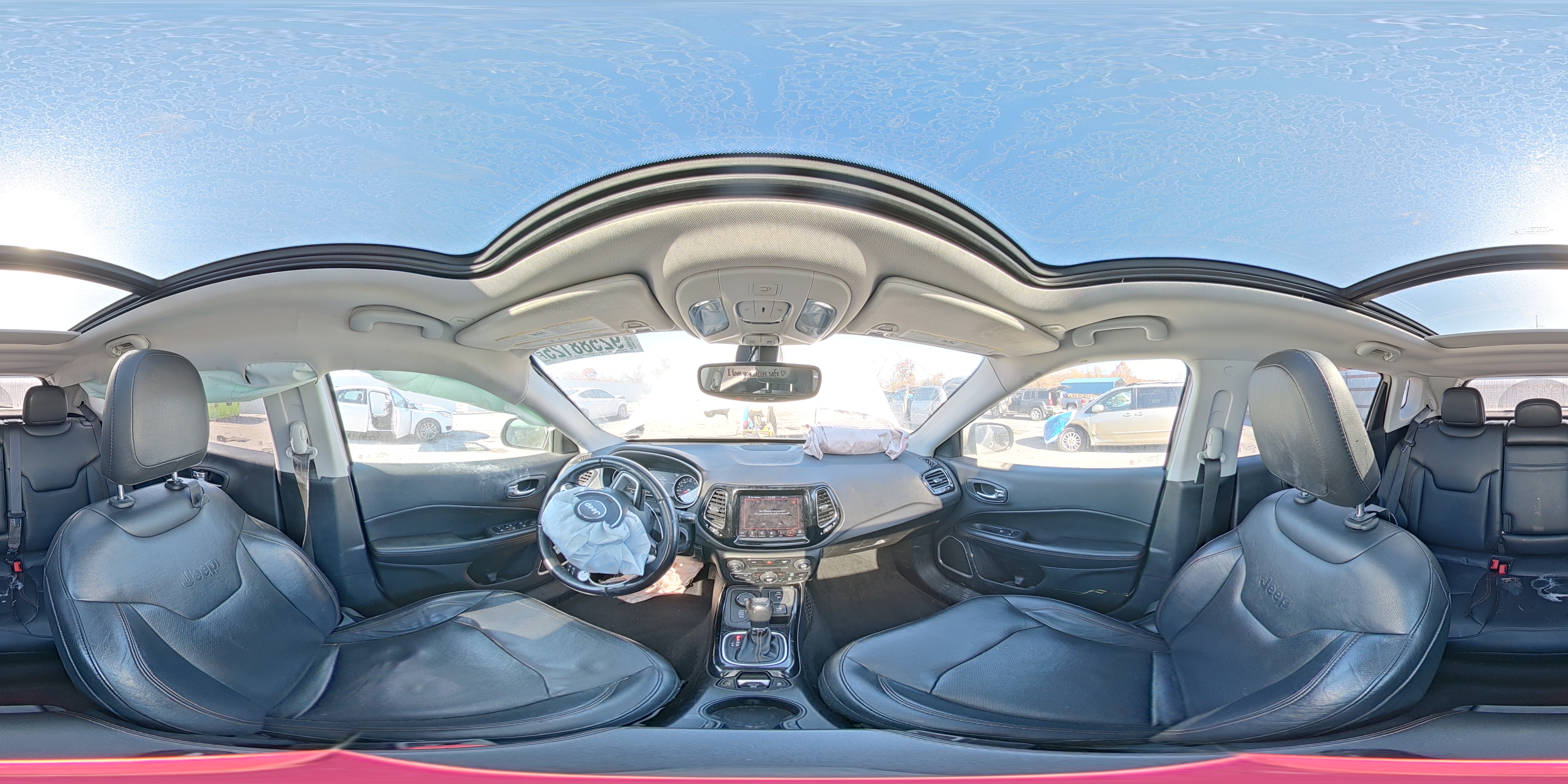 2018 Jeep Compass Limited VIN: 3C4NJDCB5JT281014 Lot: 92588125