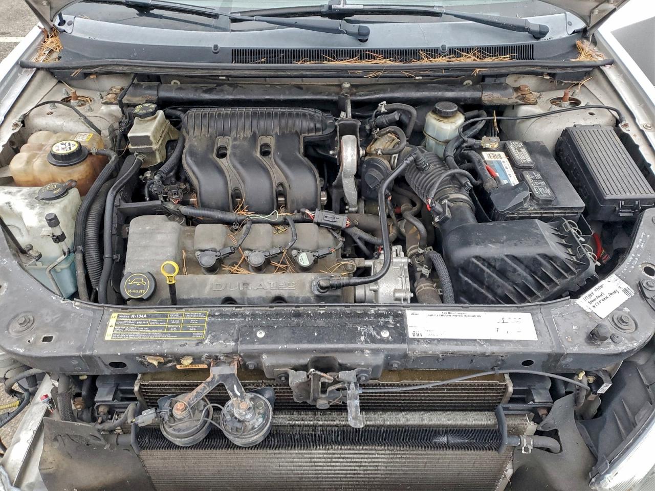 2005 Ford Five Hundred Se VIN: 1FAFP23165G144727 Lot: 93308475