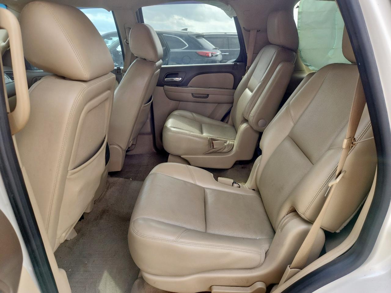 2013 Chevrolet Tahoe C1500 Ltz VIN: 1GNSCCE02DR260189 Lot: 92812325