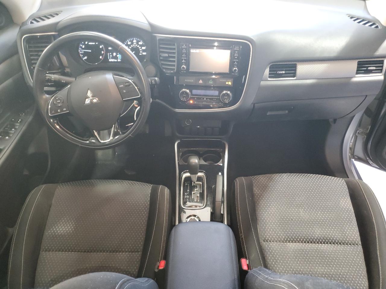 2017 Mitsubishi Outlander Es VIN: JA4AZ2A32HZ049524 Lot: 92839295