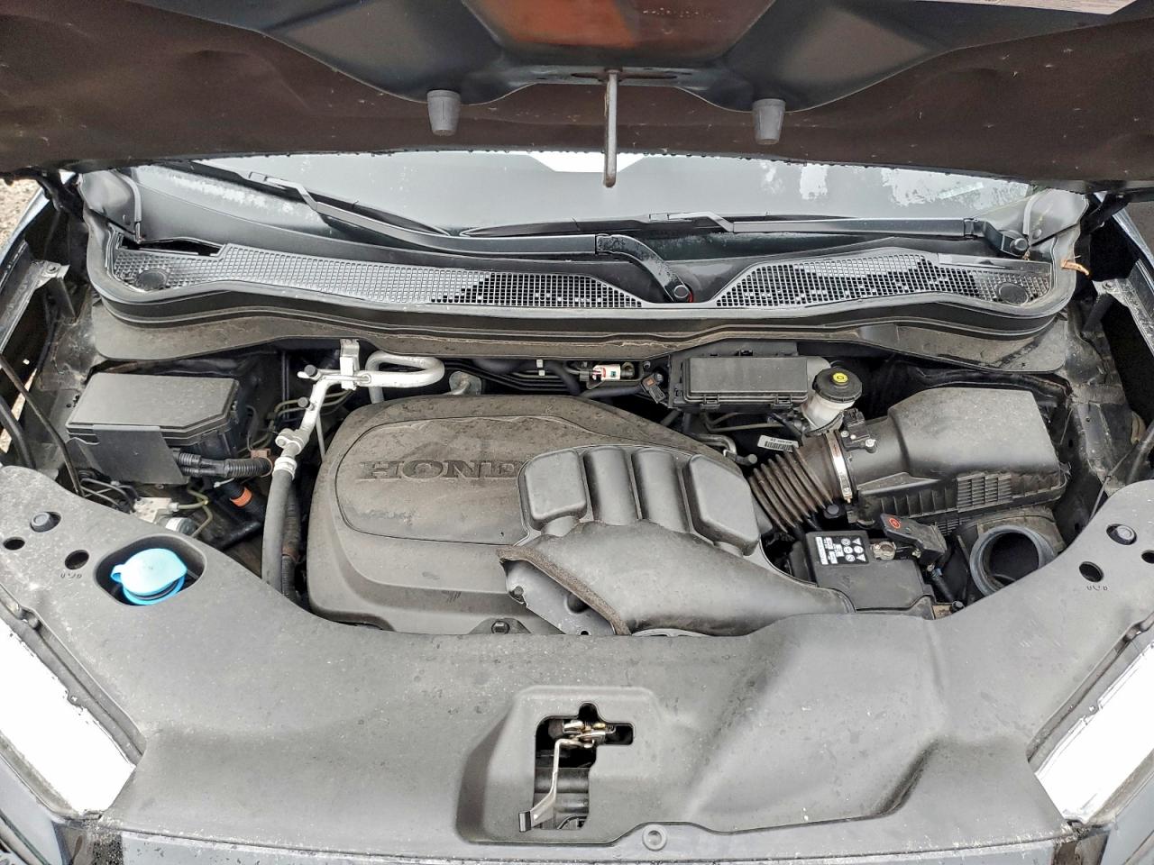 2022 Honda Passport Touring VIN: 5FNYF8H97NB502323 Lot: 89858855