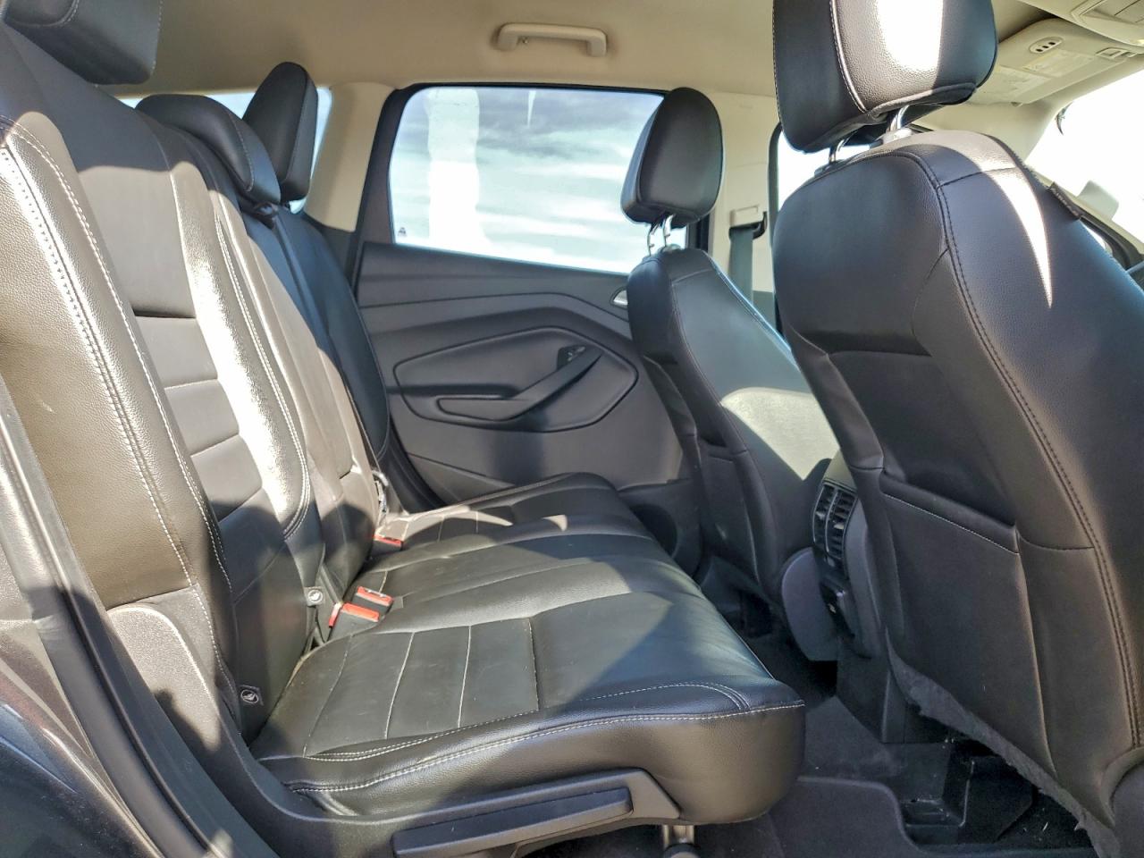 2015 Ford Escape Titanium VIN: 1FMCU0JX5FUA76498 Lot: 94730855