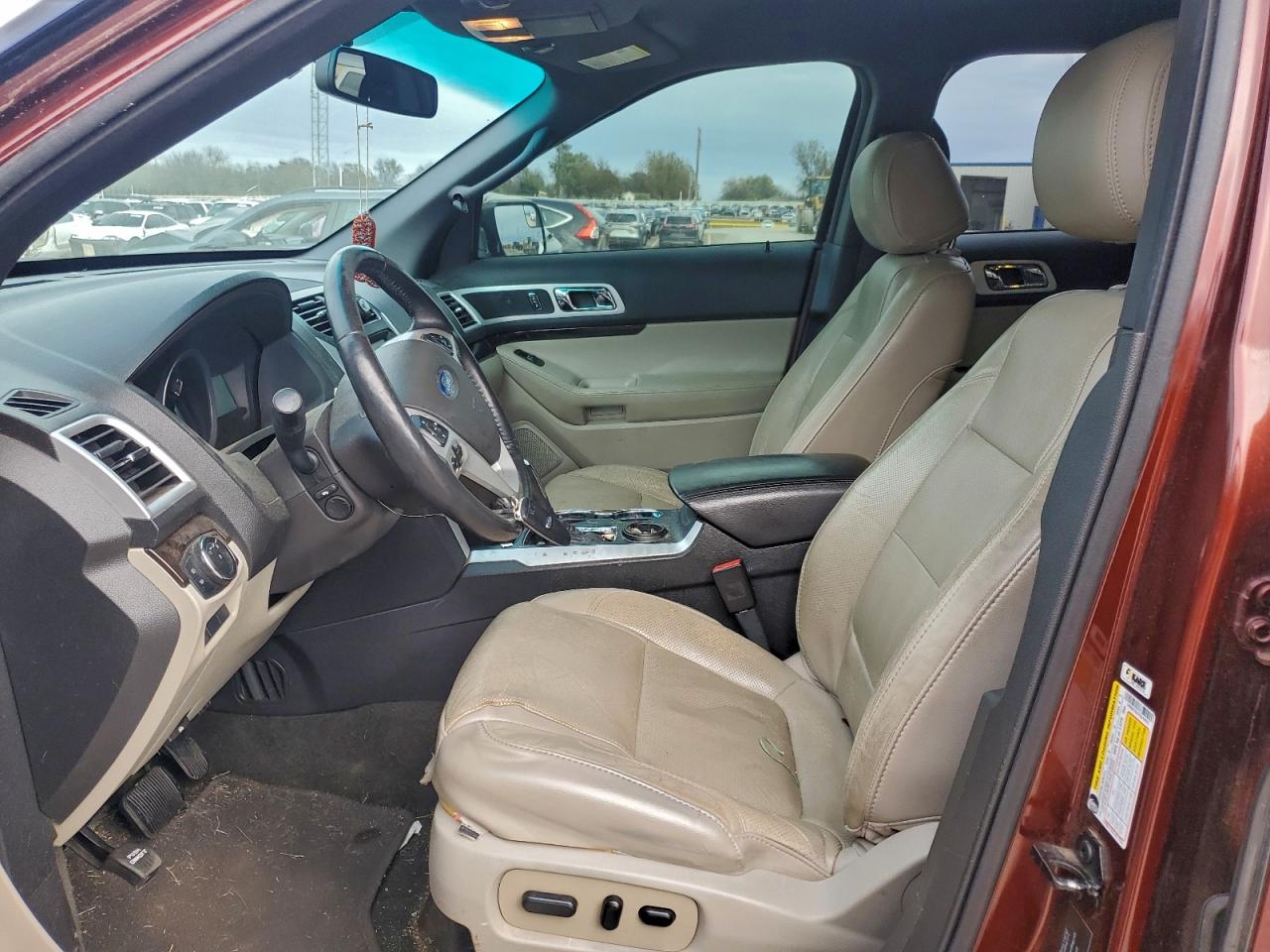 2015 Ford Explorer Limited VIN: 1FM5K7F81FGC48923 Lot: 94098765