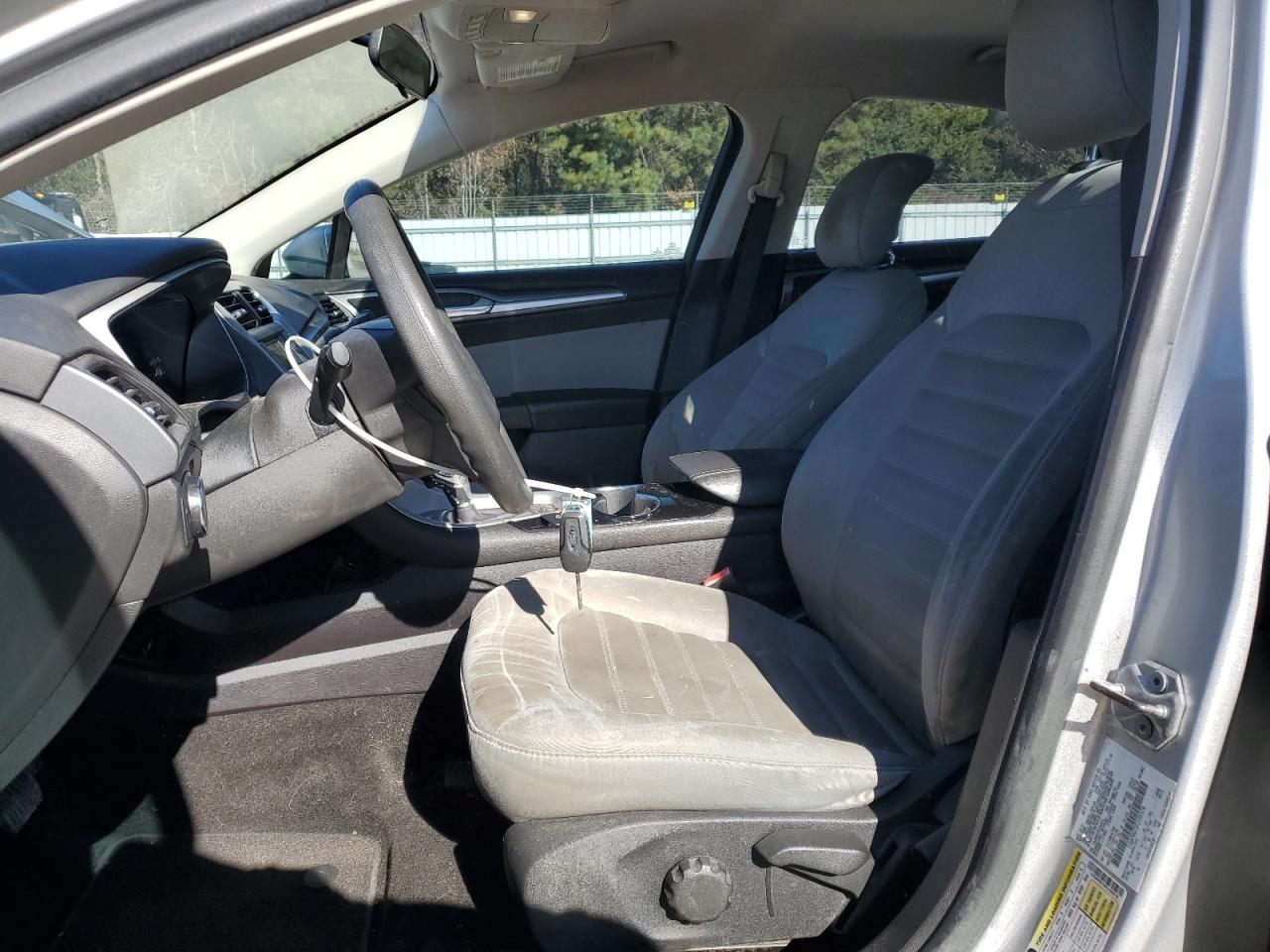 2015 Ford Fusion S VIN: 1FA6P0G73F5105576 Lot: 91989465