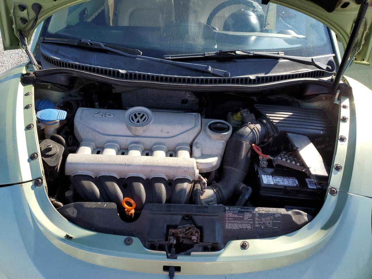 2006 Volkswagen New Beetle 2.5L Option Package 1 VIN: 3VWRW31C96M401663 Lot: 93713655