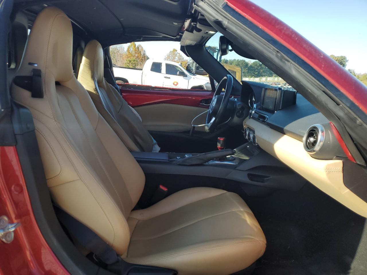 2017 Mazda Mx-5 Miata Grand Touring VIN: JM1NDAM71H0100353 Lot: 92410095