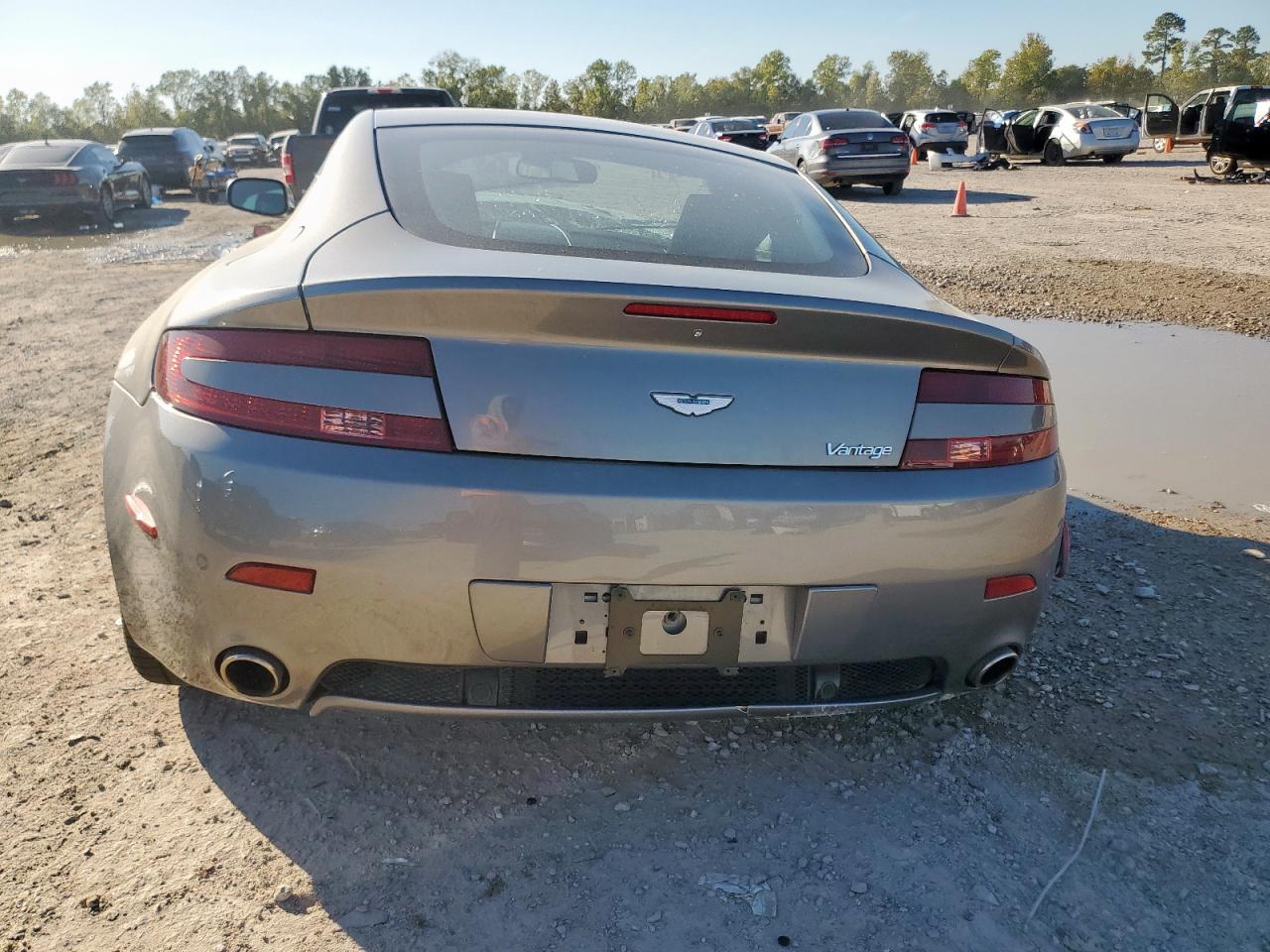 2008 Aston Martin V8 Vantage VIN: SCFBF03B38GC09910 Lot: 91317535