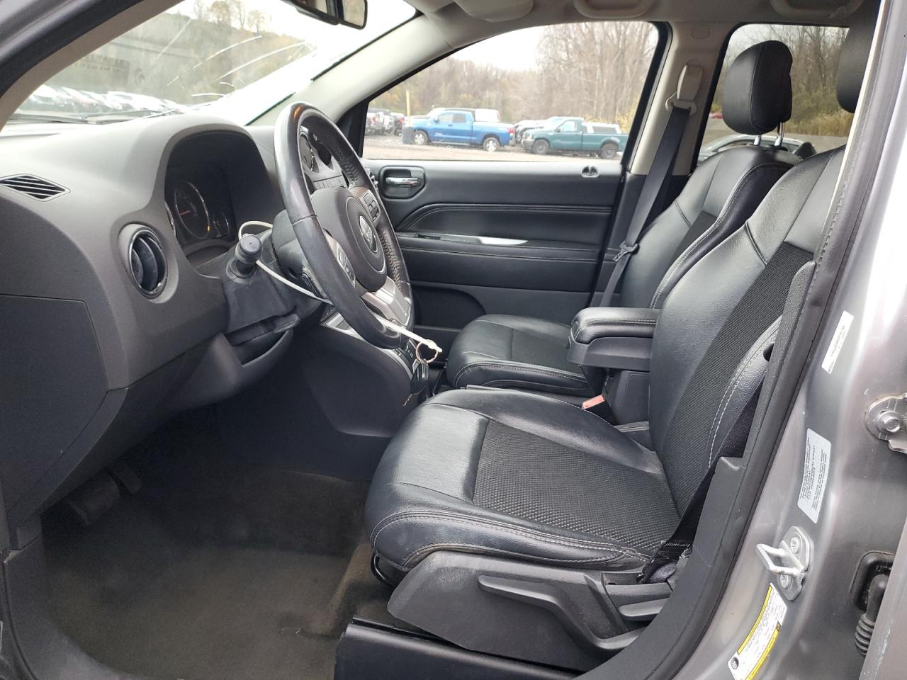 2016 Jeep Compass Latitude VIN: 1C4NJDEB6GD781145 Lot: 93192985