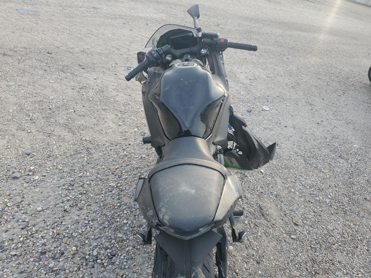 2025 Kawasaki Ex650 R VIN: ML5EXER10SDAF6440 Lot: 92865365